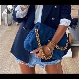Denim quilt chain bag
